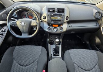 Toyota RAV4 2.0 benzín, slovenský pôvod, 2.majiteľ - 7
