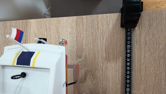 Axial scx10 ll jeep grandcherokee - 7