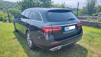Mercedes-Benz E trieda Kombi 300 T d Avantgarde 4Matic 7-m - 7