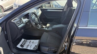 Škoda Superb 2.0 TDI Ambition DSG - 7