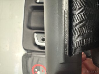 Audi original zabezpečenie kufra s teleskopickou zabranou - 7
