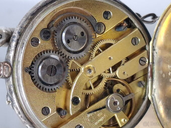 Predám funkčné starožitné strieborné vreckové hodinky so str - 7