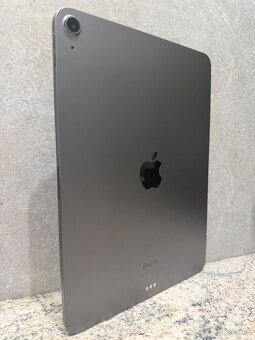 Apple iPad Air 5.Gen 256gb Spacegray - 7