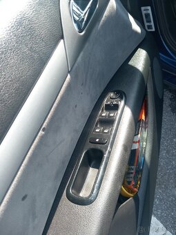 Peugeot 407sw - 7