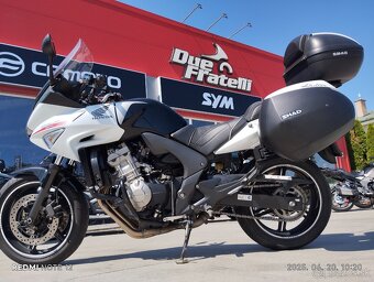 Honda CBF600F - 7