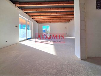 Predáme bungalov Veľká Ida 160m2 + teraska 30m2, 943m2 pozem - 7