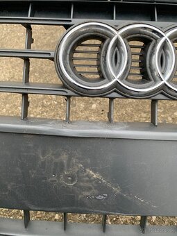 Maska 5 07-11 8T0 mrizka do nárazníku znak - 7