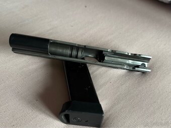 CZ 75 SP-01 tactical 9x19 - 7