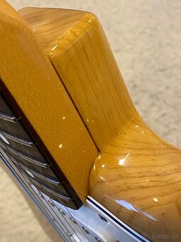 Fender Classic 70's Stratocaster - 7