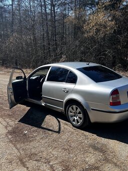 Škoda superb - 7
