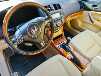 Honda Accord 2.4Vtec - 7