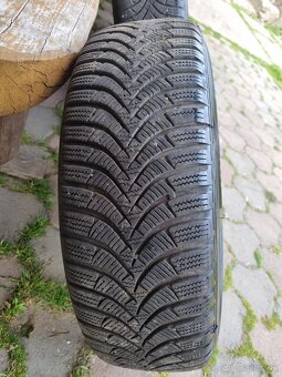 Zimné pneumatiky 185/65 na plechových diskoch R15  4x108 - 7