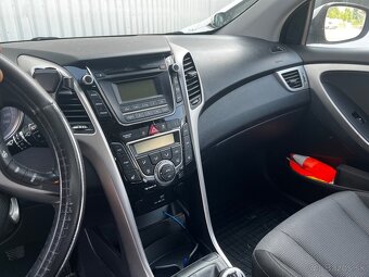 Hyundai i30 1.6 CRDi 81kW 2017 199 000 km - 7