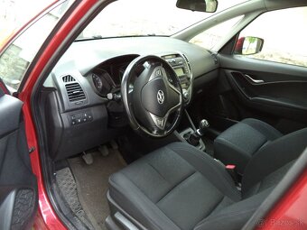 Predám Hyundai ix20 1,6 Style, 92 kW, M6 - 7