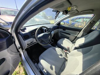 Hyundai Accent CRDI 16V - 7