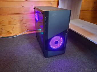 hráčske PC v cene 299e s ryzen 5 a  amd rx 6500xt - 7