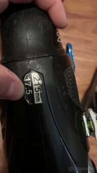 REZERVOVANÉ Detské lyže, 80cm, lyžiarky 17,5 a prilba - 7