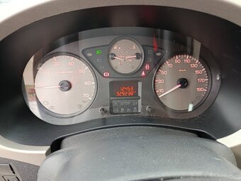 Peugeot Partner Tepee 1,6 HDI 68kw, rok 2013 - 7