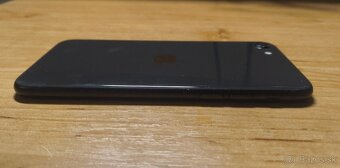 iphone se2020 64GB čierny batéria 100 % - 7
