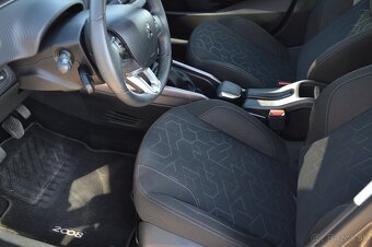 Peugeot 2008 1.4 HDi - 7