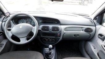 Renault Megane - 7