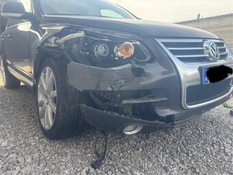 Volkswagen Touareg - 7