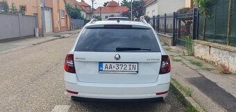 Škoda Octávia Combi 2.0 TDI STYLE M6 / r.v.2020 / - 7