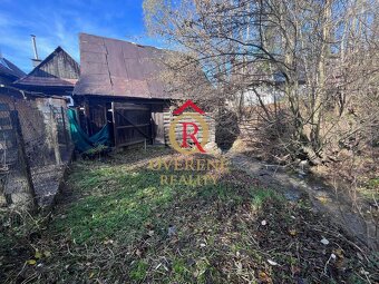 Útulná drevenička v tichej časti obce Komjatná - 7