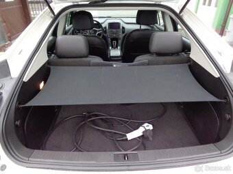 Opel Ampera 1,4 benzin - hybrid AUTOMAT - 7