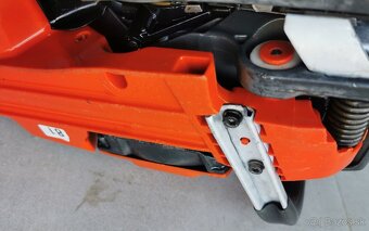 Husqvarna 550xp motorova pila top stav - 7