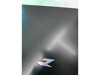💻 HERNÝ NOTEBOOK - 17,3"QHD/RYZEN7-8845/RTX4060/32GB RAM - 7