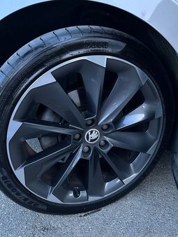 Škoda Superb Laurin&Klement 2.0 TDi DSG 4x4 - 7