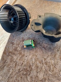 Ford Galaxy, 1,9tdi, 85kw, 2002 - 7