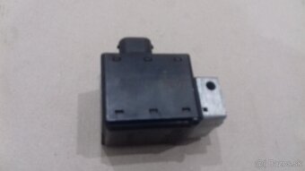 predam pristrojovy panelna renault - 7