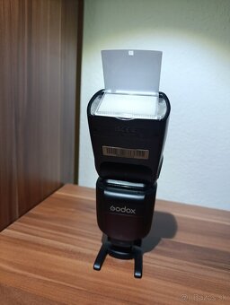 Godox - 7