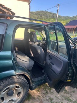 Suzuki Grand Vitara 2.0TD - 7