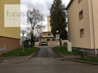 Dlhodobý prenájom zariadenej autodielne - 160 m2 - 7