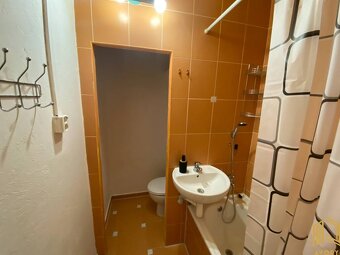 NA PRENÁJOM GARSÓNKA s BALKÓNOM, SENICA - 7