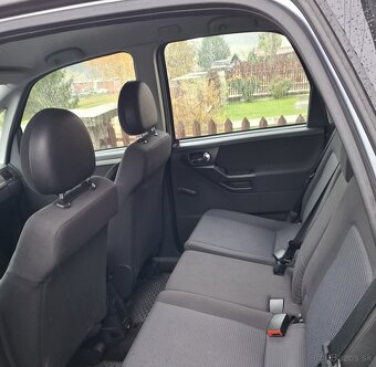 Opel Meriva A 1.6 16V - 7