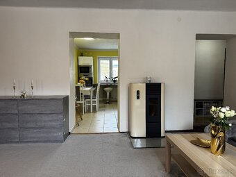 NA PREDAJ 2-izbový byt po rekonštrukcii – Staré sídlisko - 7