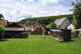RD 6 izbový s garážou a pozemkom 2989 m2 Dubodiel - 7