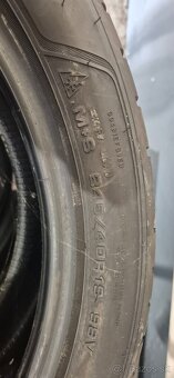 245/40R19 zimné Goodyear - 7
