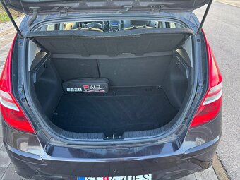 Predám Hyundai i30 - 7