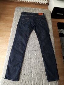 Panske jeansy GAUDÍ a panske jeansy LEE - 7