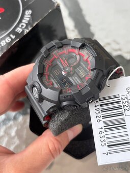 Casio G-Shock GA-700 - 7