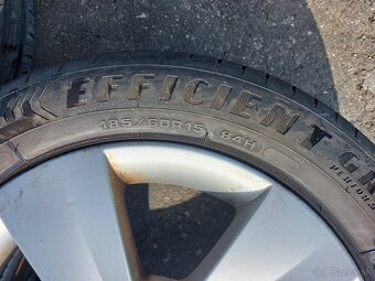 ELEKTRÓNY PNEUMATIKY ŠKODA R15 5X100 6JX15 ET38 - 7