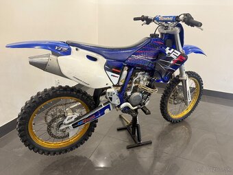 Yamaha yzf 250 - 7