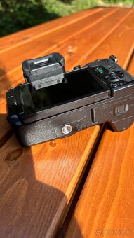 Panasonic lumix G7 telo - 7