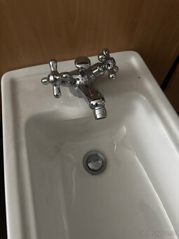 Luxusný set kúpeľňa umývadlo, WC, bidet Sottini - 7