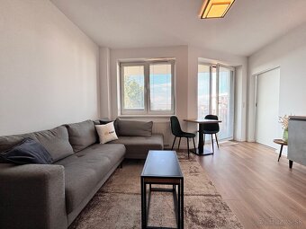 TREEF / 2-izbový byt, loggia, parkovanie / OPOJ - 7